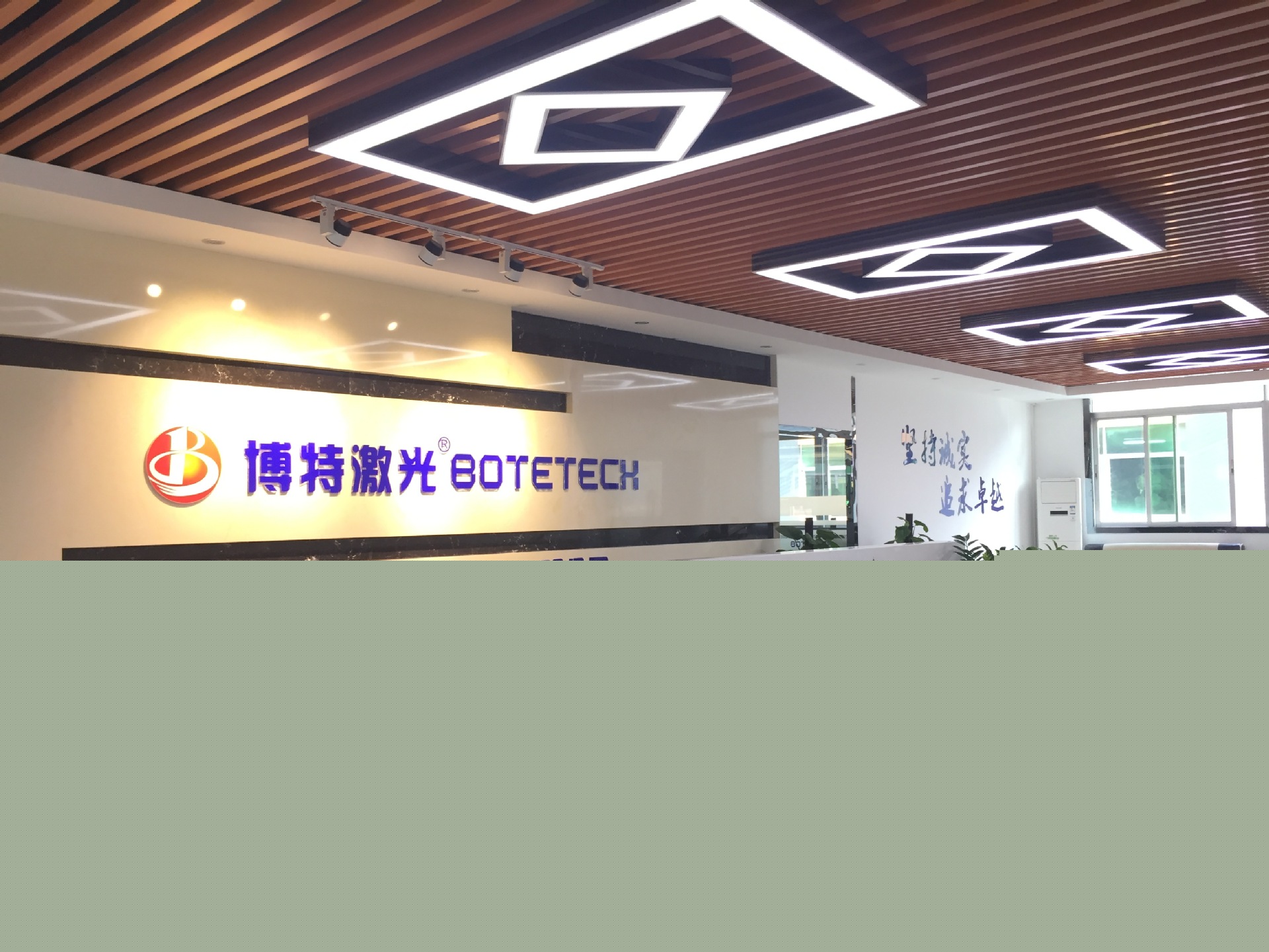 深圳激光打標(biāo)機(jī)廠家 深圳激光打標(biāo)機(jī)廠家